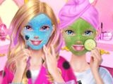 Spielen Best friends sleepover party - makeover game now