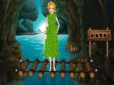 Spielen Girl with costume escape now